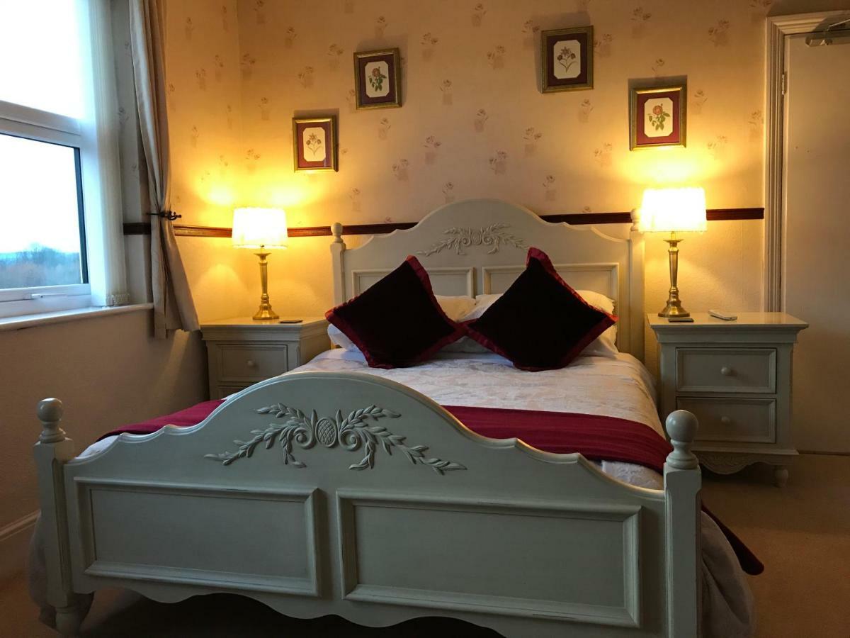 Bed and Breakfast Brook House Broadway  Zewnętrze zdjęcie